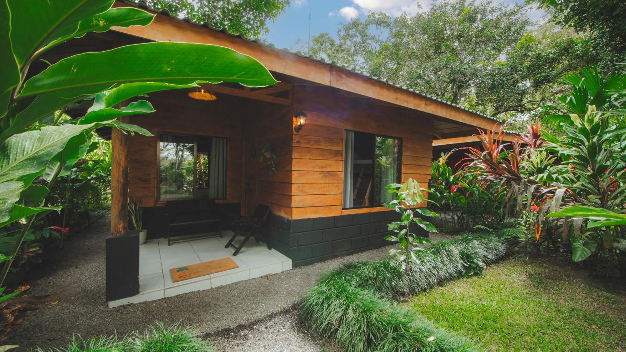 Eden Organic Farm & Bungalows La Fortuna المظهر الخارجي الصورة